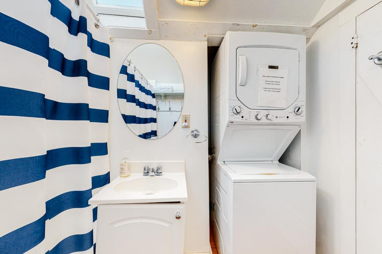 Ocean Point Oasis Villa Mashpee Bagian luar foto