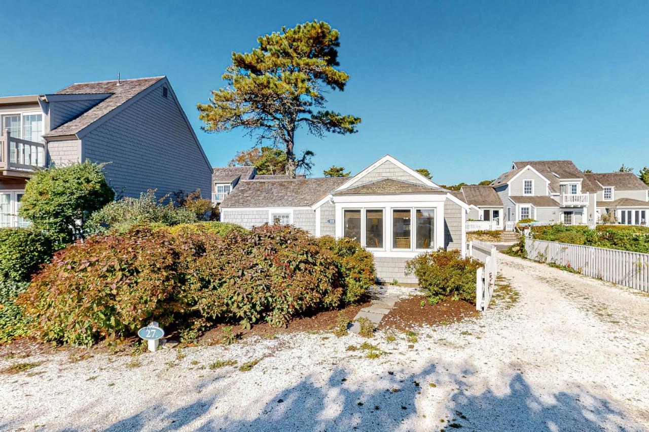 Ocean Point Oasis Villa Mashpee Bagian luar foto